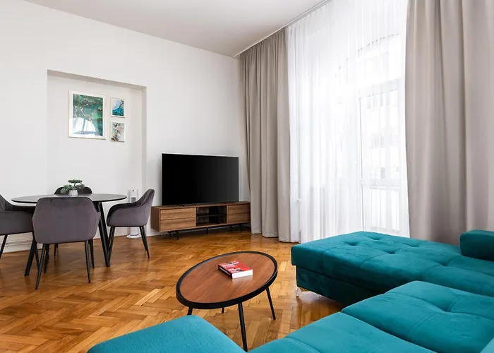 Stay2gether Buzz - O2 Arena - Sleeps 6 *