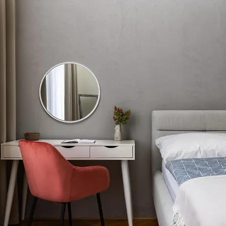 Apartment Stay2gether Buzz - O2 Arena - Sleeps 6 *